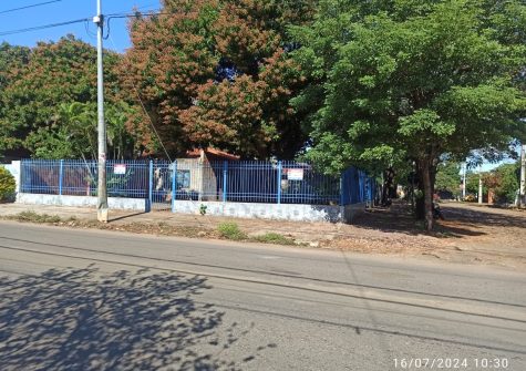CASA en Fernando de la Mora zona Norte – zona colegio Dante Alighieri