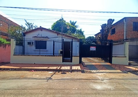 CASA en ASUNCIÓN – Bo. San Vicente – zona Centro de Salud Club de Leones